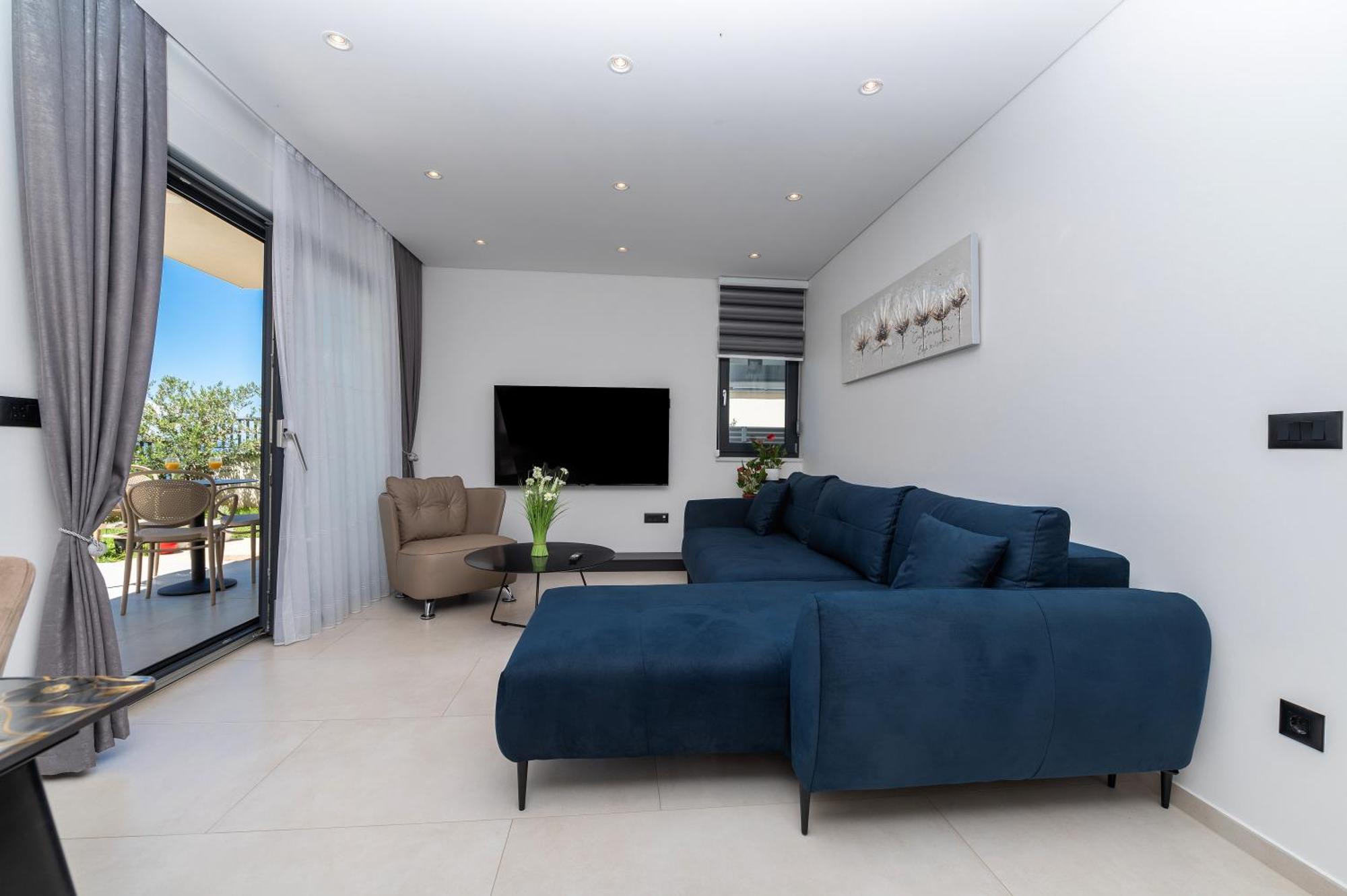 Apartment Ap12a Makarska